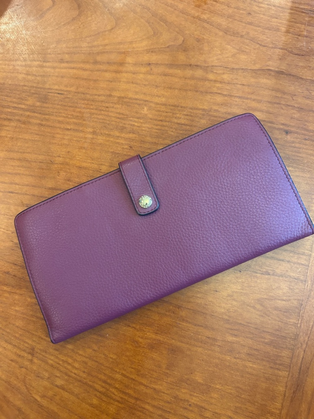Vera Bradley Pebbled Wallet in burgundy